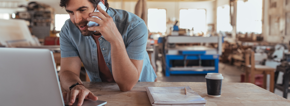contractor doing online banking